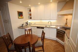 Апартаменты Bell Tower Apartments Вильнюс Двухместный номер с основными удобствами и 1 кроватью-2