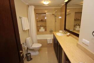 Апартаменты Bell Tower Apartments Вильнюс Апартаменты с 2 спальнями-23